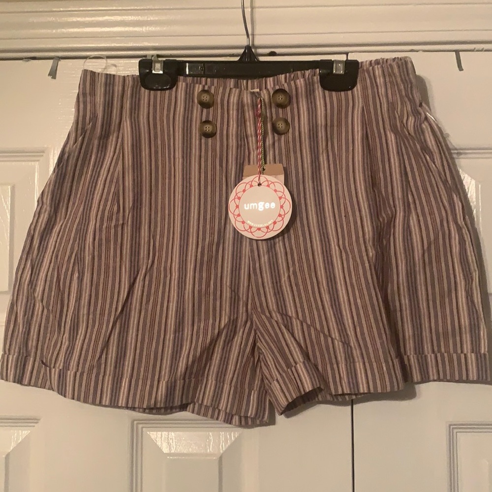 Umgee Elastic Shorts